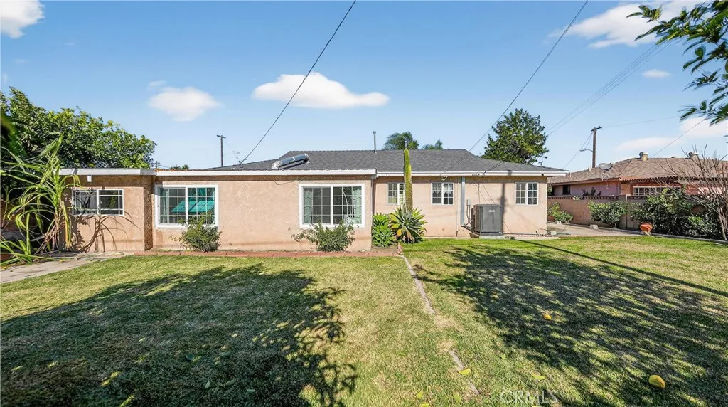 Additional image 82 of 2422 Bern Lane, Santa Ana, CA 92706