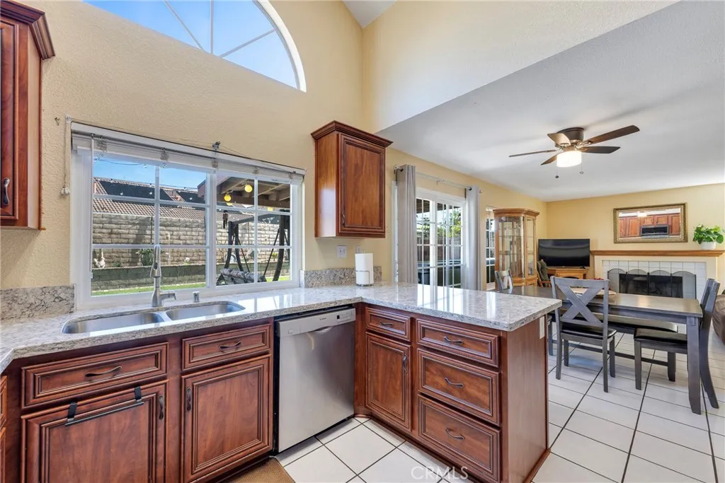 Additional image 2 of 379 Roosevelt Circle, Corona, CA 92879