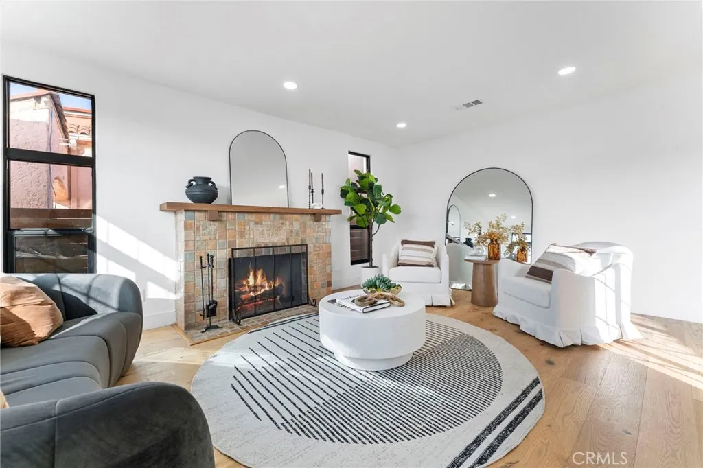 Additional image 39 of 5334 S Hillcrest Drive, Los Angeles, CA 90043