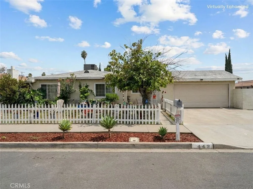 Additional image 3 of 442 N Victoria Ave, San Jacinto, CA 92583