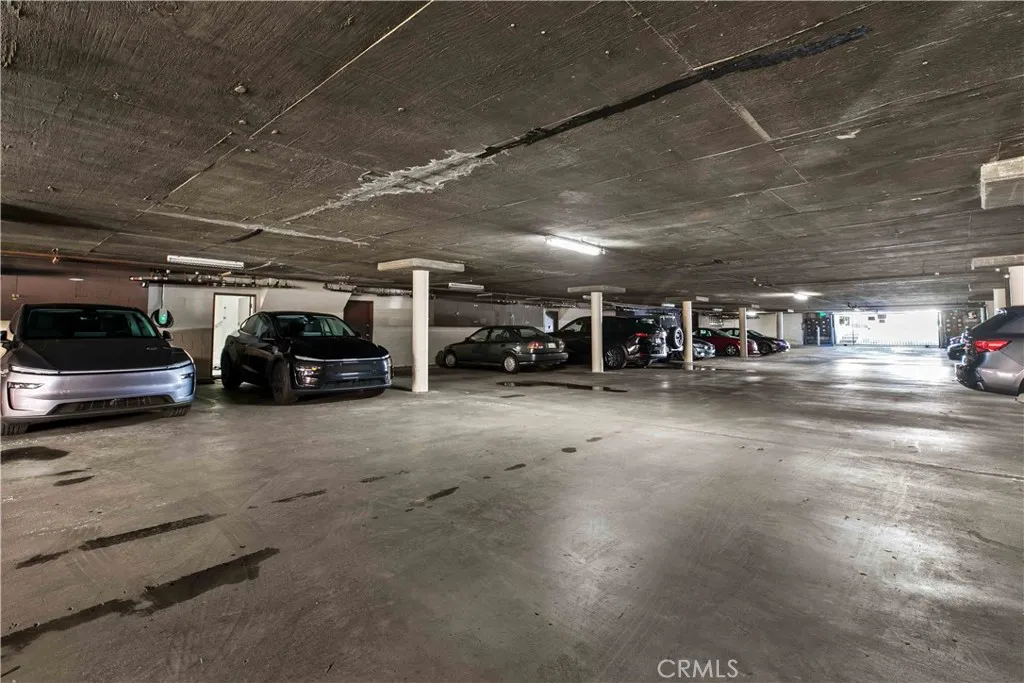 Additional image 97 of 630 E Garfield Avenue Unit 6, Glendale, CA 91205