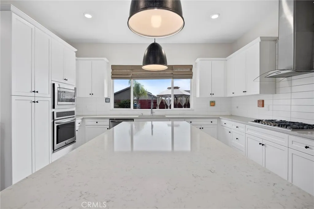 Additional image 22 of 5913 Hawthorn Tree Ln, Bakersfield, CA 93313