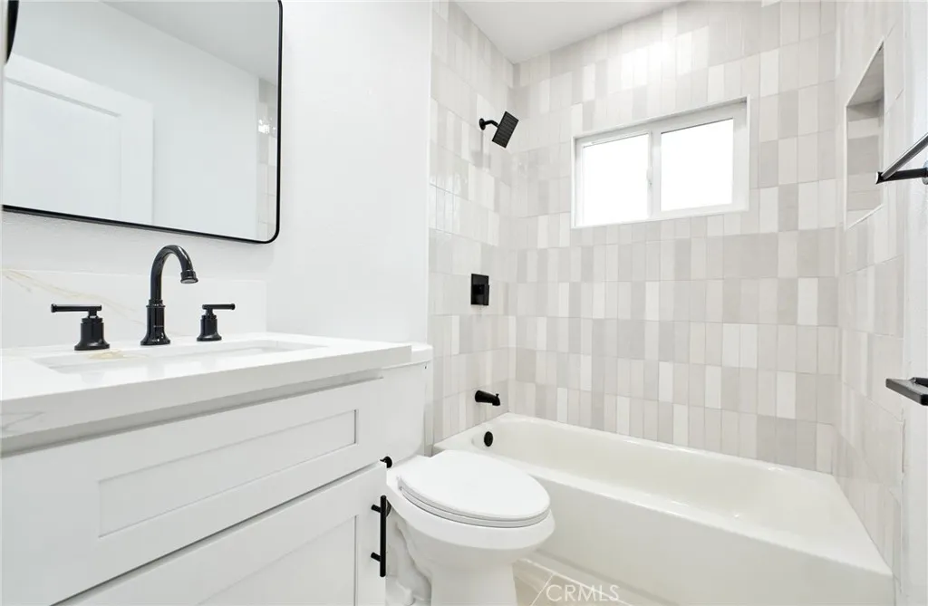 Additional image 8 of 18239 Orange Way, Fontana, CA 92335