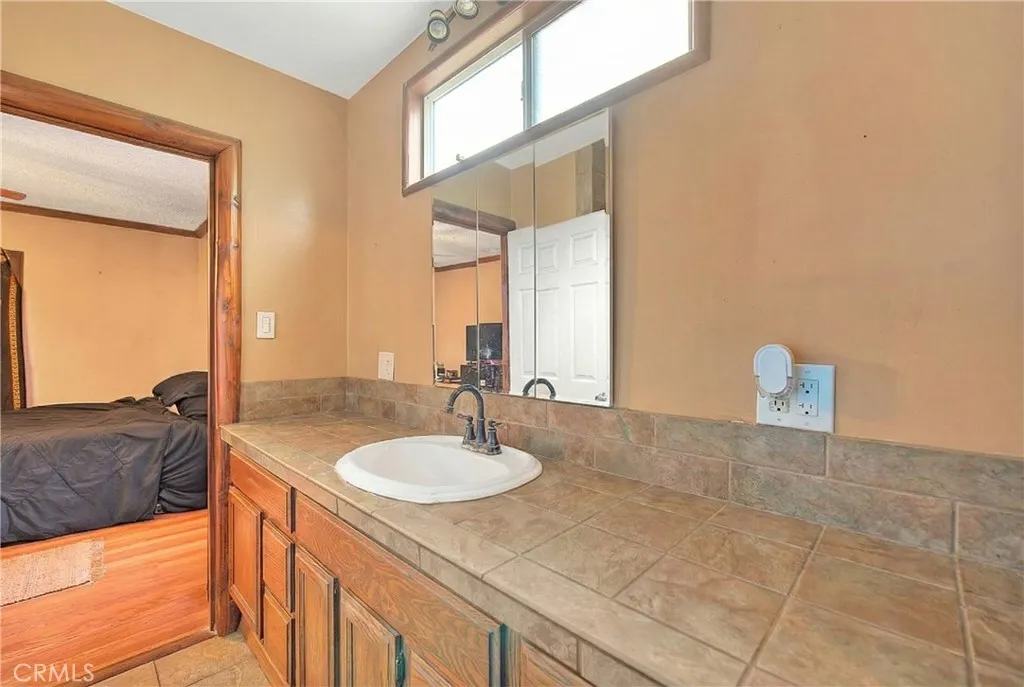 Additional image 15 of 7024 Eton, Canoga Park, CA 91303