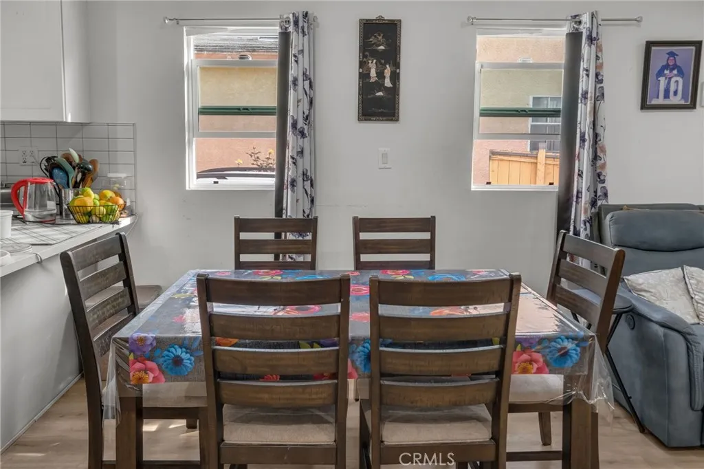 Additional image 11 of 827 E 97th St, Los Angeles, CA 90002