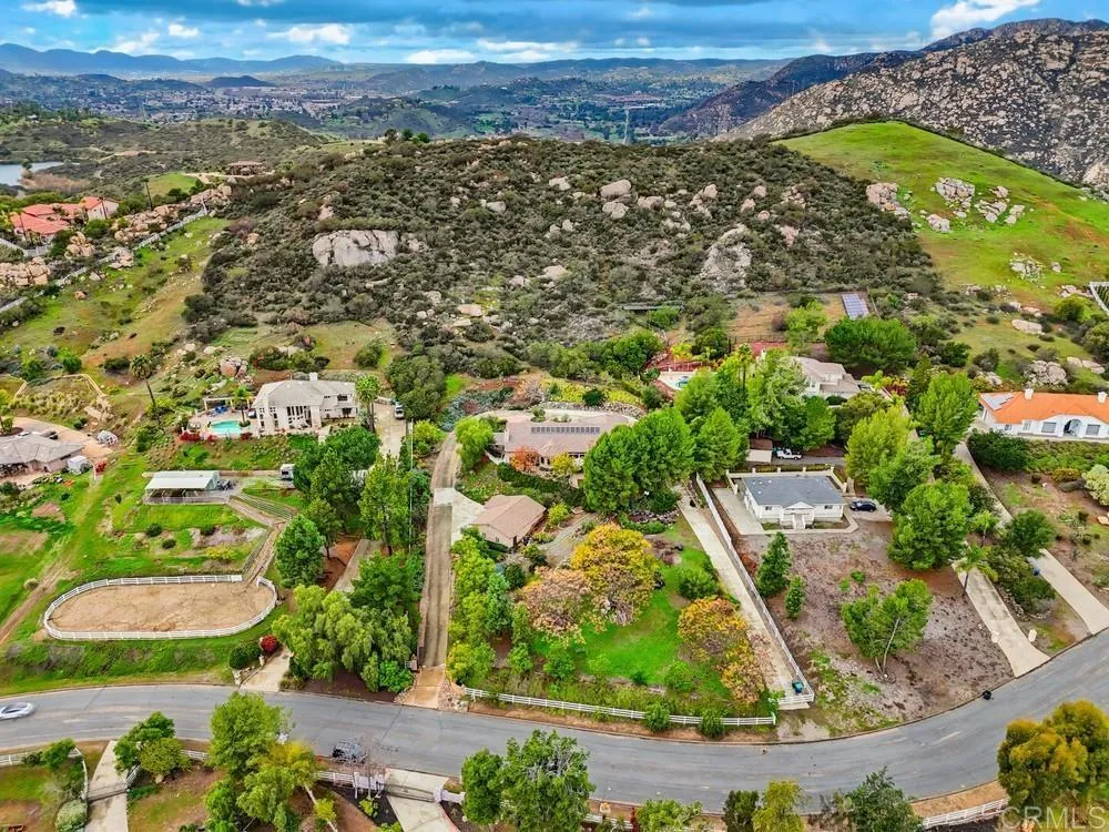 Additional image 134 of 10044 Silver Creek Ln, El Cajon, CA 92021