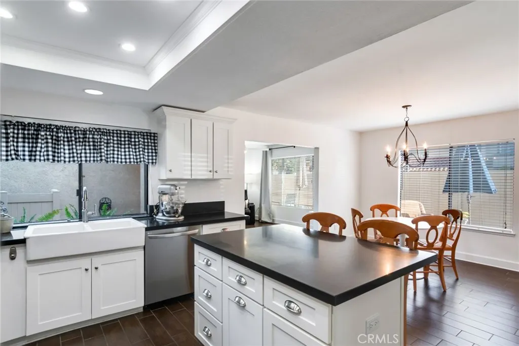 Additional image 9 of 1517 Camelot Dr, Corona, CA 92882