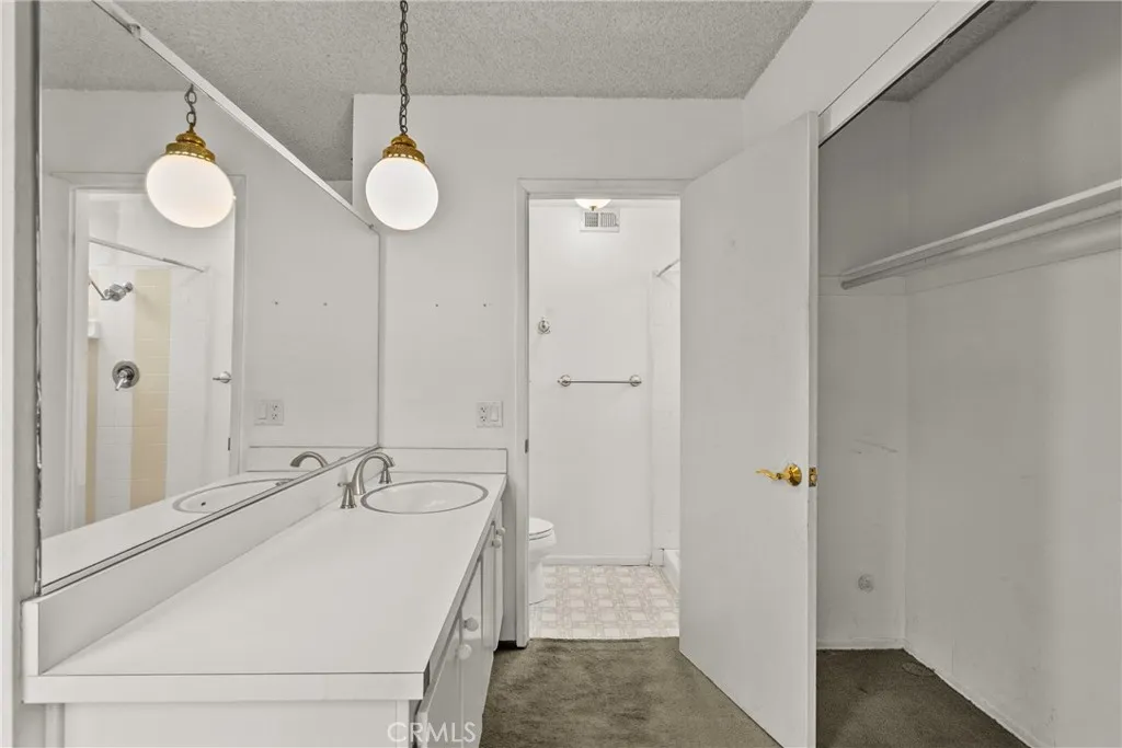 Additional image 49 of 29147 Lotusgarden Dr, Canyon Country, CA 91387