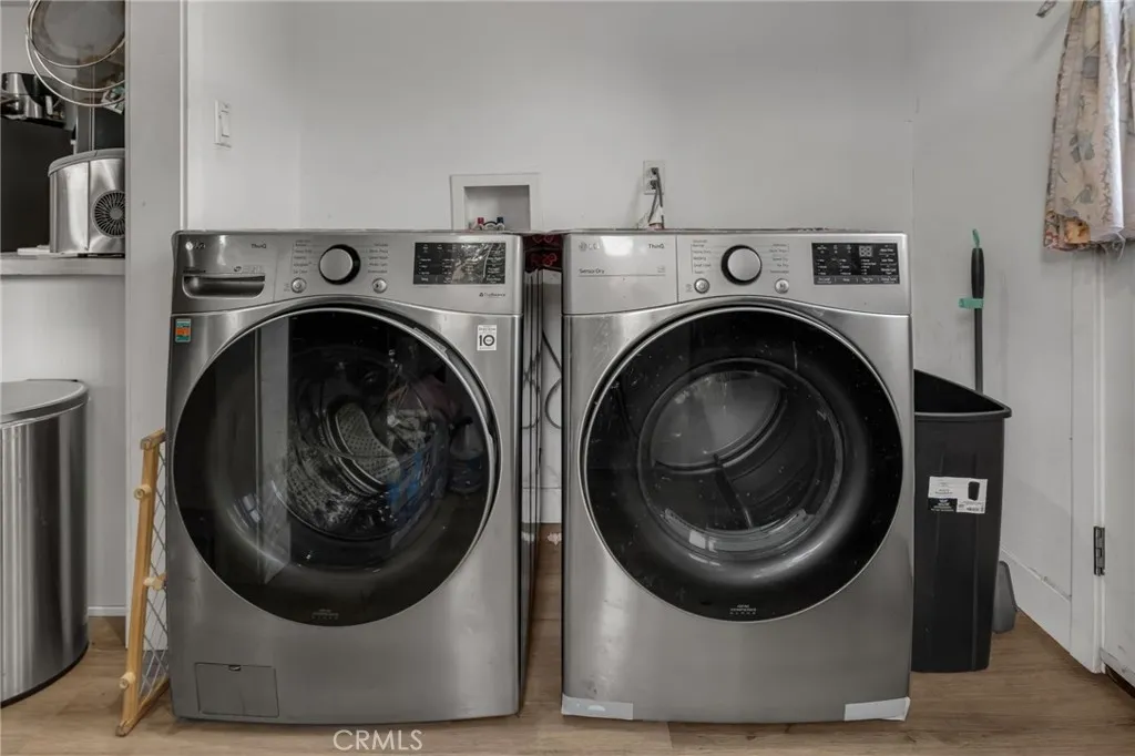 Additional image 61 of 827 E 97th St, Los Angeles, CA 90002