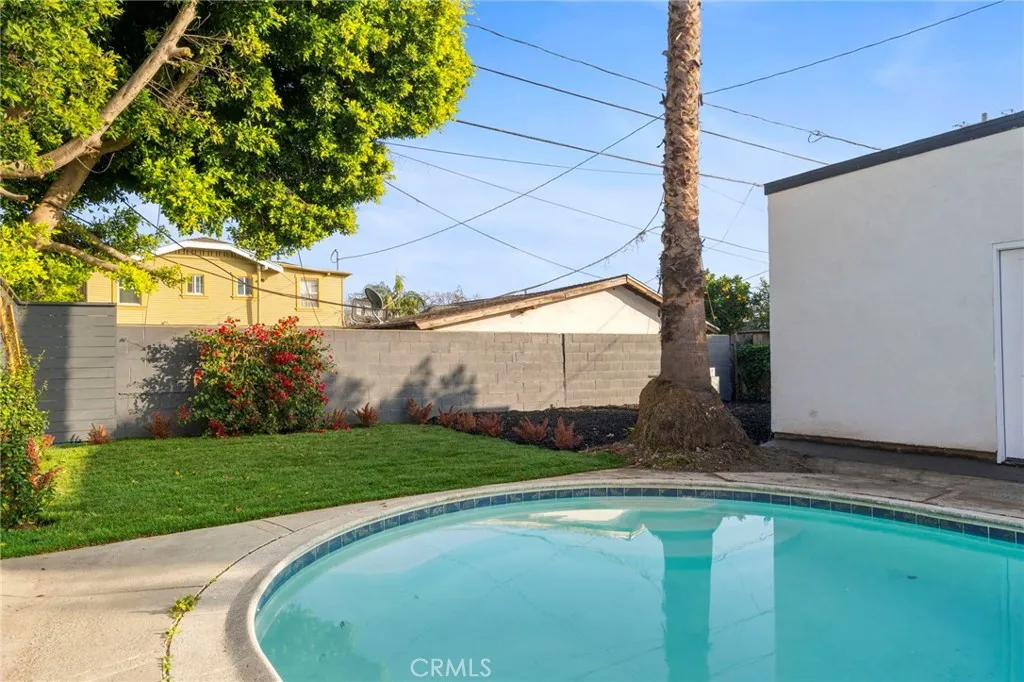 Additional image 32 of 5334 S Hillcrest Drive, Los Angeles, CA 90043