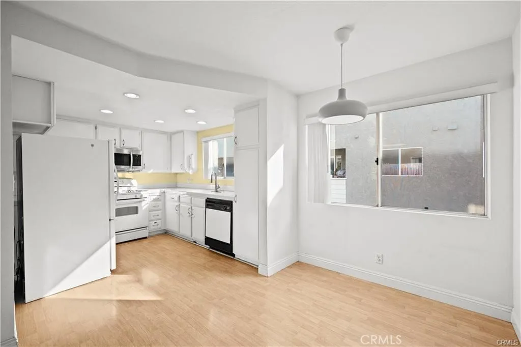 Additional image 16 of 15069 Mulberry Dr Unit 21, Whittier, CA 90604