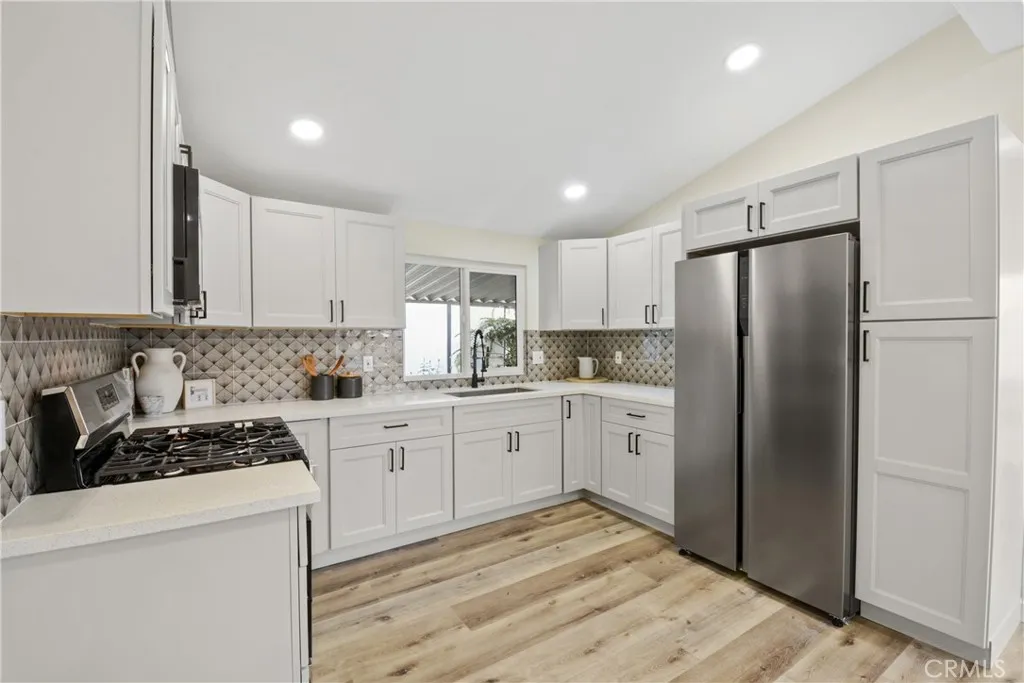 Additional image 17 of 716 N Grand Avenue Unit H3, Covina, CA 91724