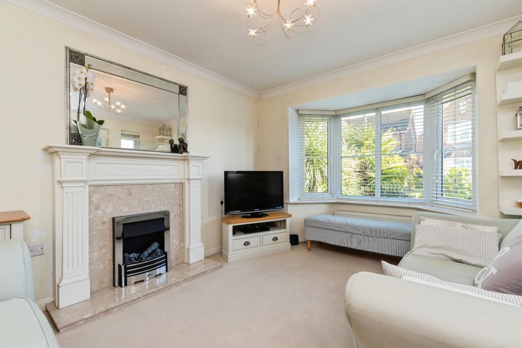 Additional image 4 of Bluebell Way, Hatfield