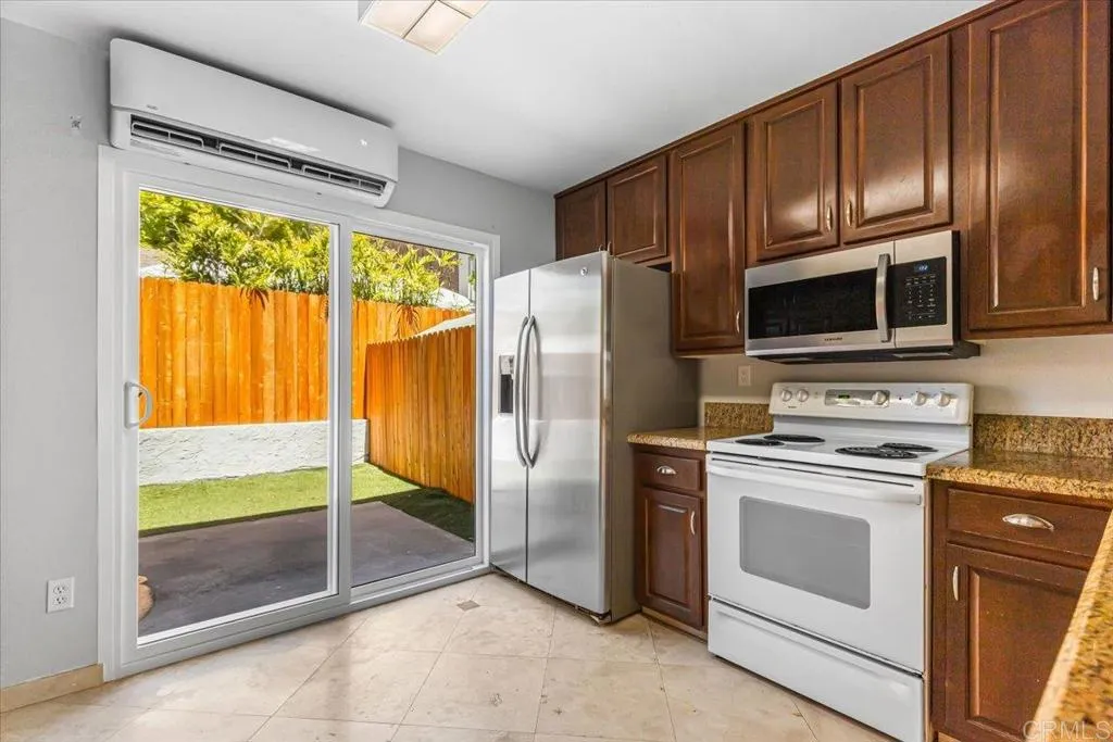 Additional image 13 of 6670 Bell Bluff Avenue, San Diego, CA 92119