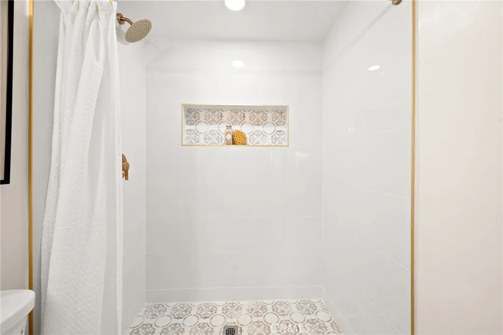 Additional image 45 of 2201 E Oakmont Ave, Orange, CA 92867