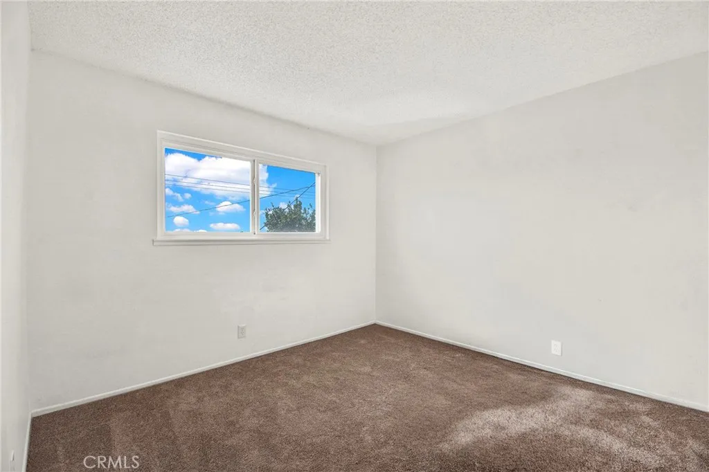 Additional image 18 of 3879 Piedmont Dr, Highland, CA 92346