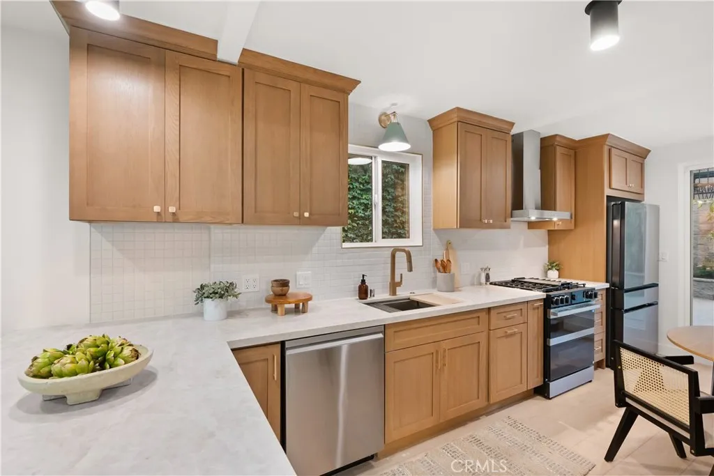 Additional image 47 of 1153 Isabel, Los Angeles, CA 90065