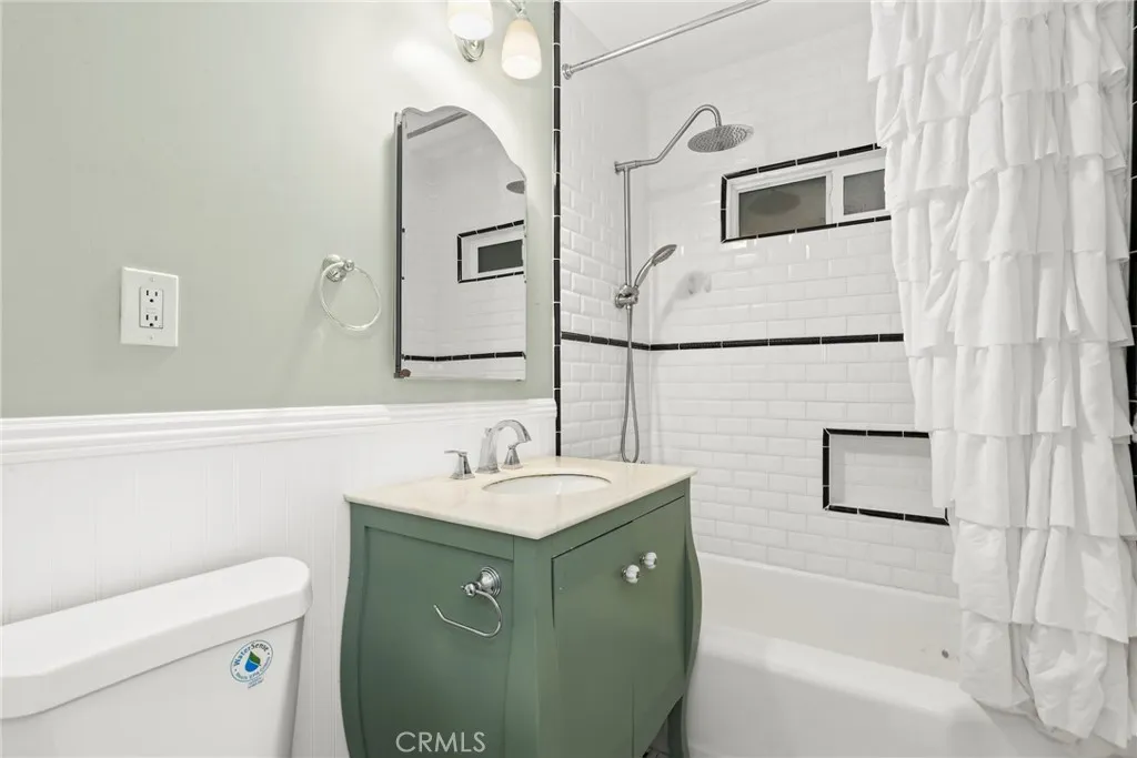 Additional image 23 of 2117 N Screenland Dr, Burbank, CA 91505