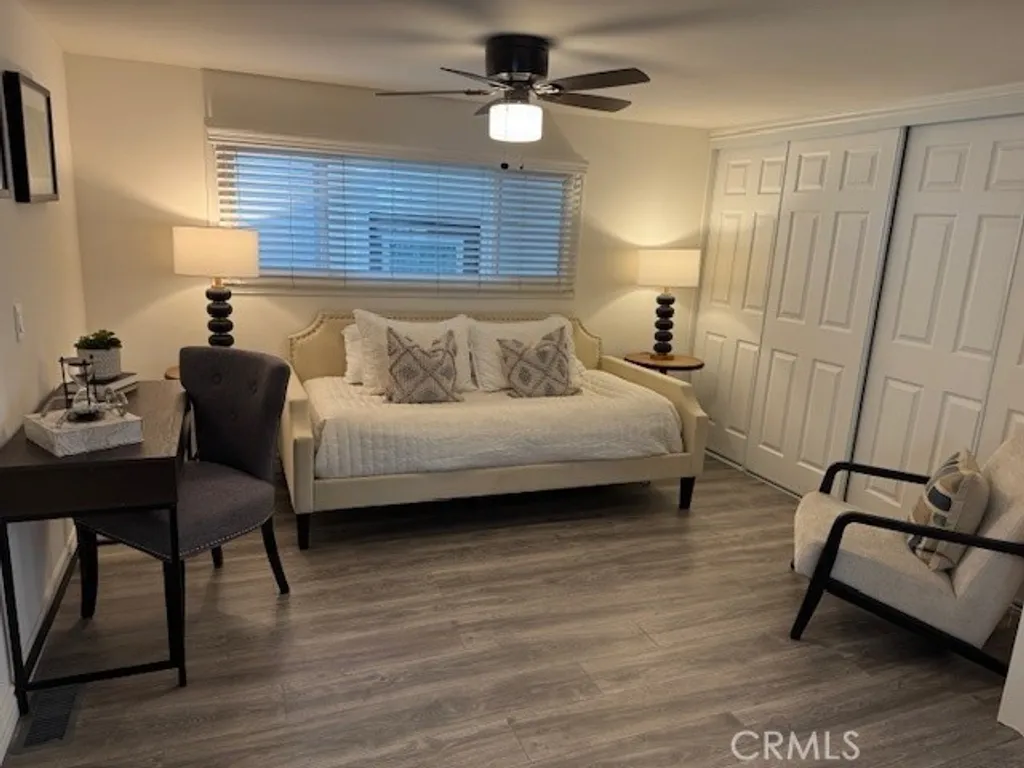 Additional image 9 of 94 Yorktown, Newport Beach, CA 92660