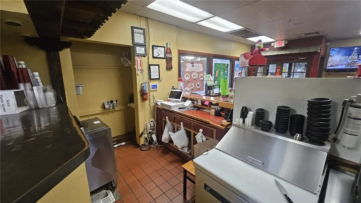 Additional image 56 of 6106 Lake Isabella Boulevard, Lake Isabella, CA 93240