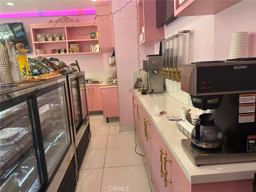 Additional image 37 of 7780 Foothill Boulevard, Tujunga, CA 91042