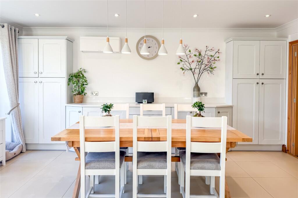 Additional image 18 of St. Albans Road West, Ellenbrook, Hatfield, Herts, AL10