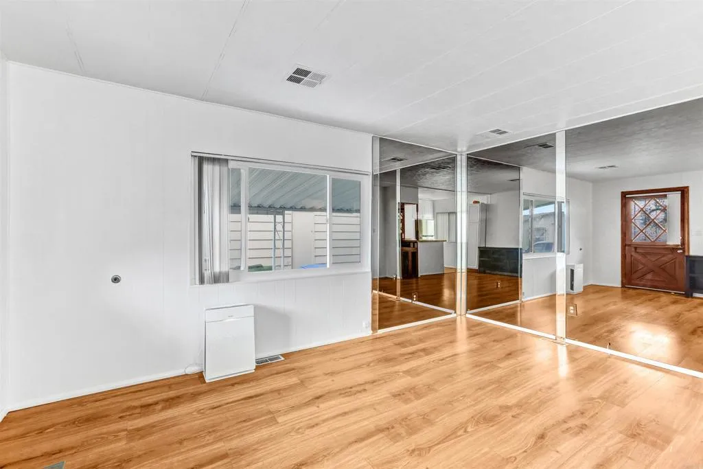 Additional image 11 of 402 63Rd Street Unit SPC 12, San Diego, CA 92114