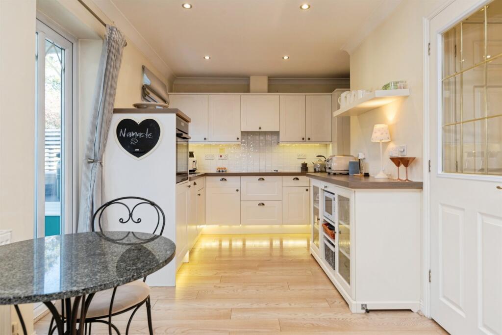 Additional image 18 of Bluebell Way, Hatfield