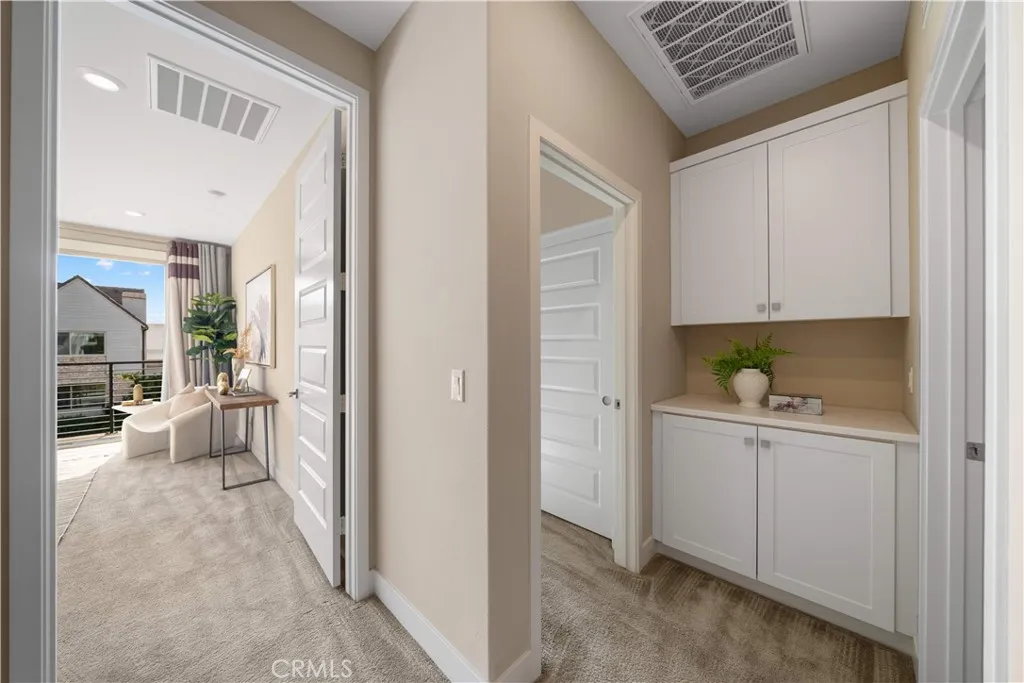 Additional image 114 of 157 Scale, Irvine, CA 92618