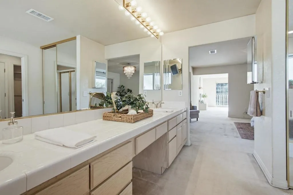 Additional image 31 of 2399 Ivy Road, Oceanside, CA 92054