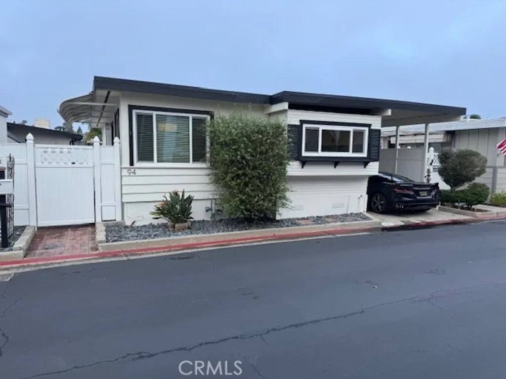 Additional image 2 of 94 Yorktown, Newport Beach, CA 92660