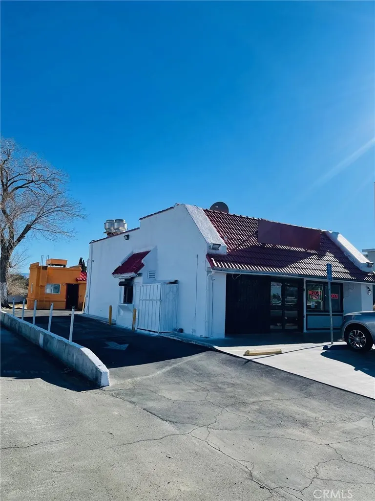 Additional image 13 of , Victorville, CA 92395