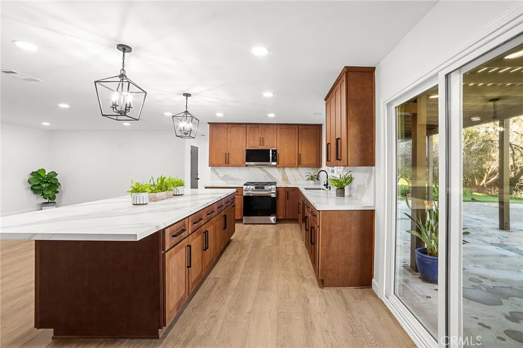 Additional image 14 of 1126 Knoll St, San Bernardino, CA 92407