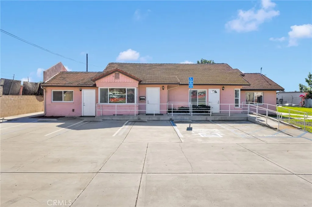 Additional image 52 of 943 W Holt Boulevard, Ontario, CA 91762