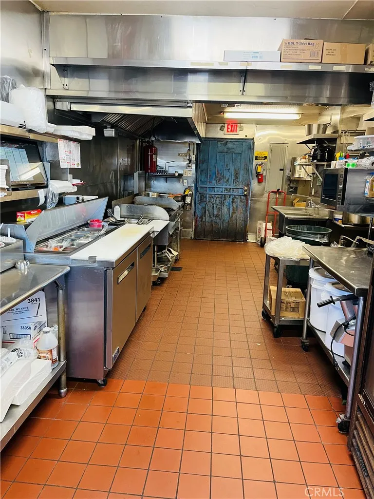 Additional image 18 of , Victorville, CA 92395