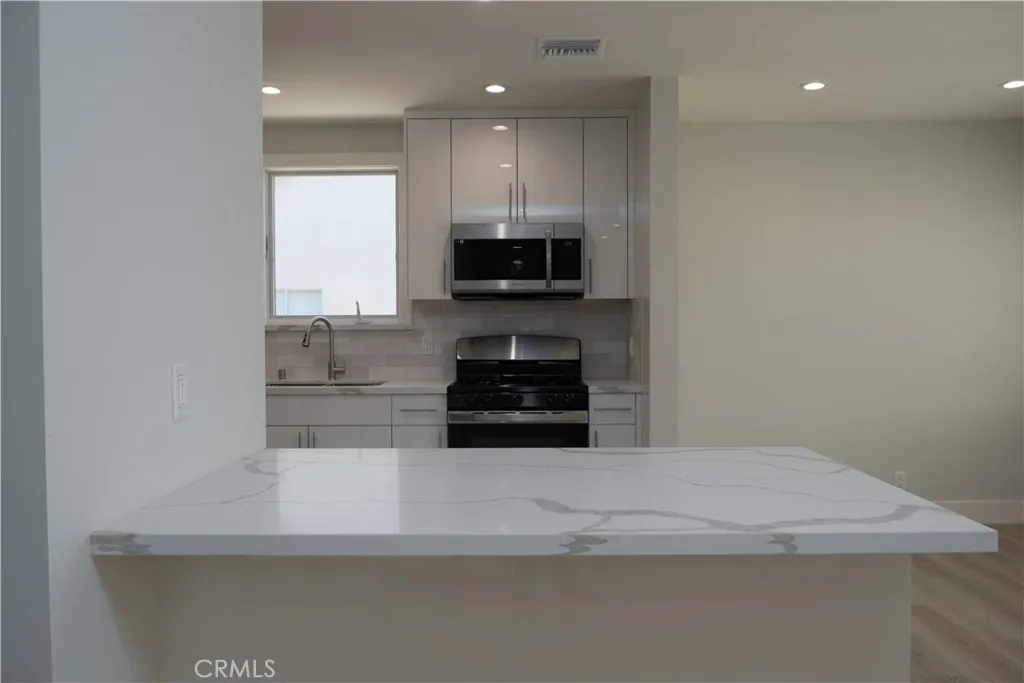 Additional image 19 of 2031 Jolley Drive, Burbank, CA 91504