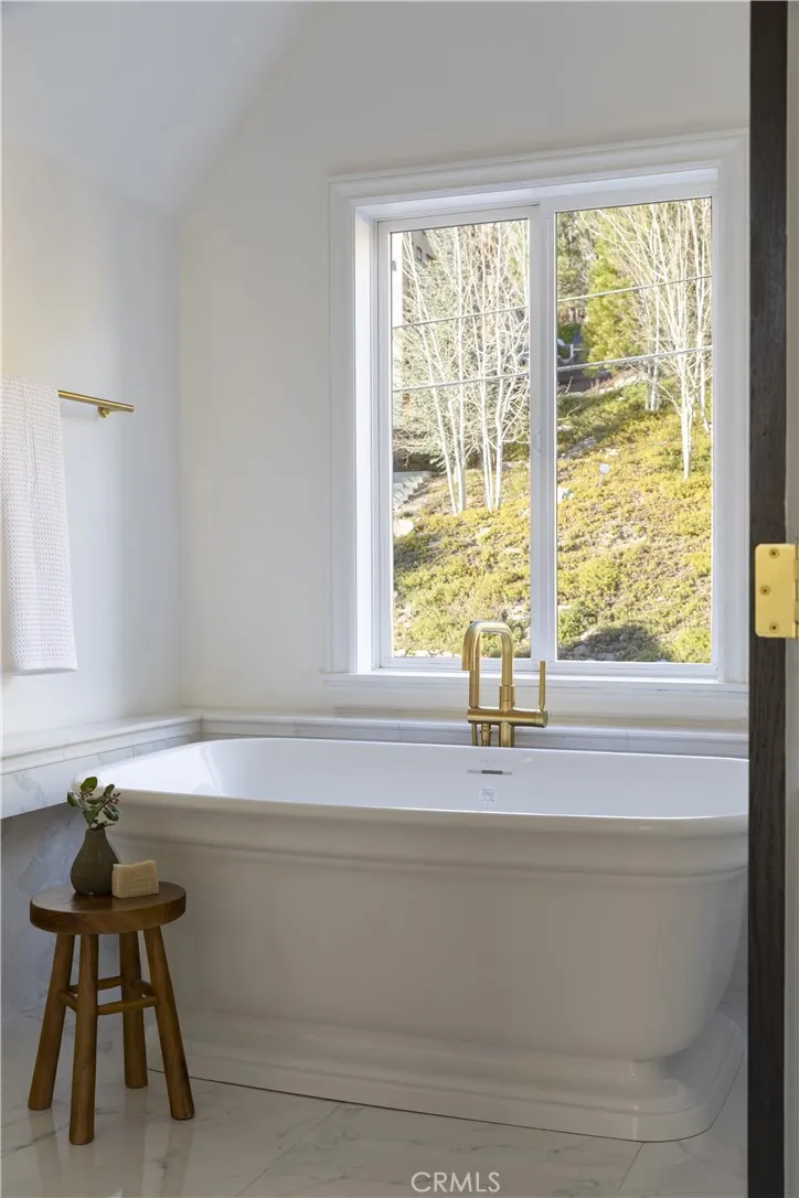 Additional image 69 of 729 Brentwood Dr, Lake Arrowhead, CA 92352