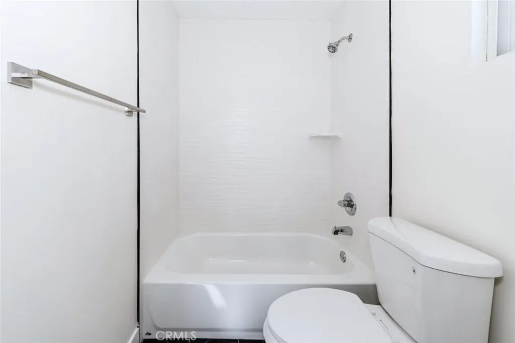 Additional image 92 of 19314 Valerio, Reseda, CA 91335