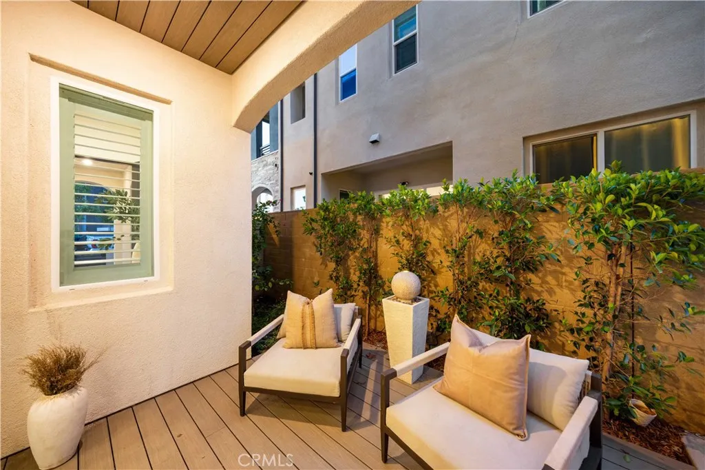 Additional image 16 of 102 culture, Irvine, CA 92618