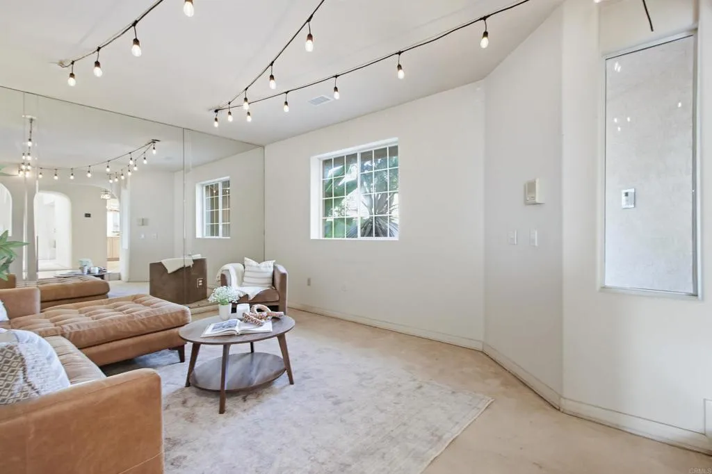 Additional image 65 of 2399 Ivy Road, Oceanside, CA 92054