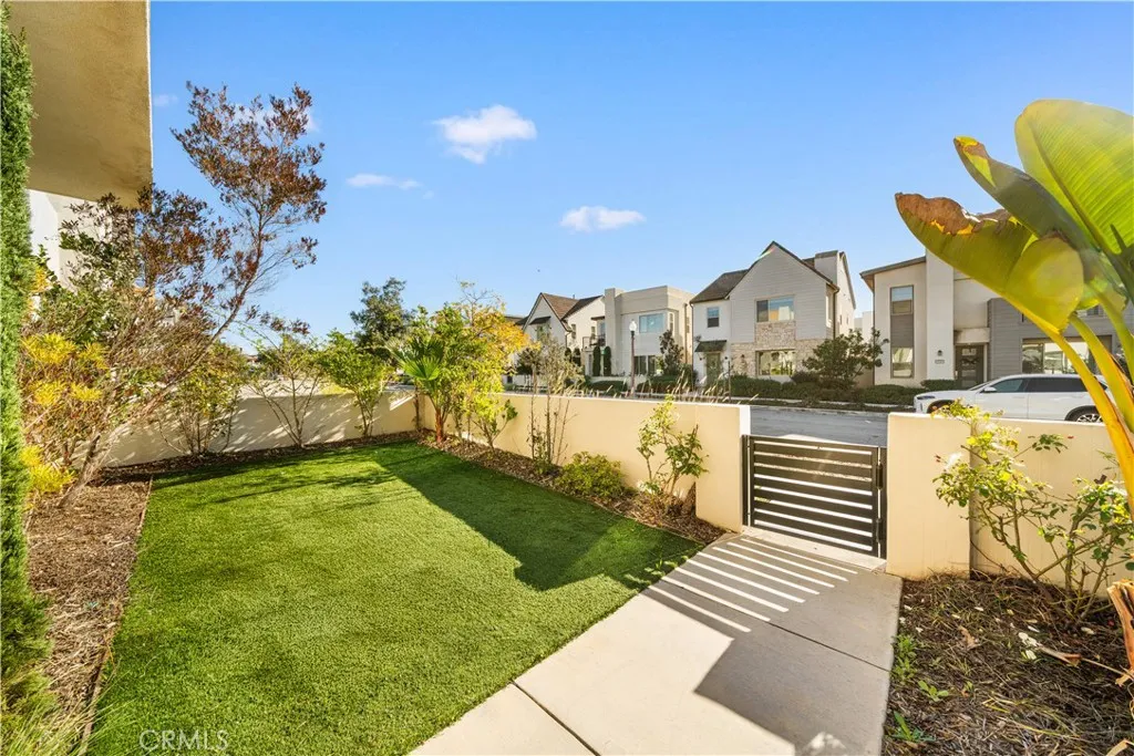 Additional image 75 of 157 Scale, Irvine, CA 92618