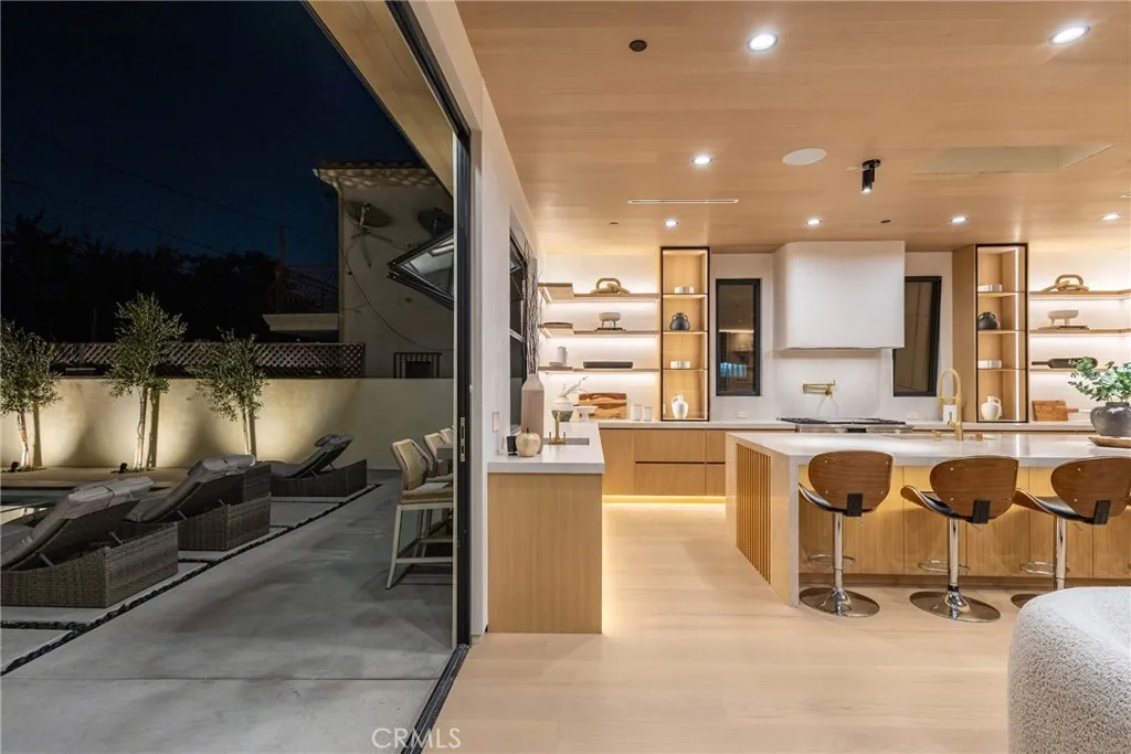 Additional image 72 of 5205 Etiwanda, Tarzana, CA 91356