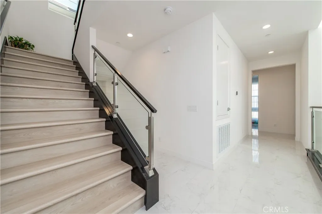 Additional image 18 of 131 Reyes Alley, Lake Forest, CA 92630