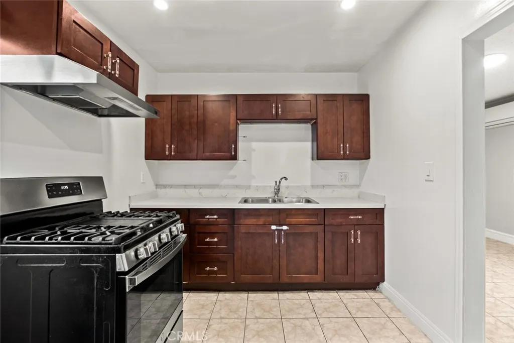 Additional image 29 of 13202 S Penrose Ave, Compton, CA 90222