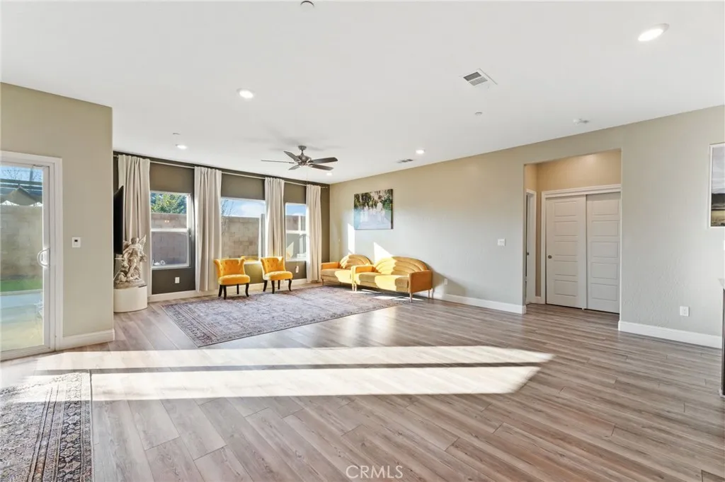 Additional image 14 of 3731 N Summers Court, Visalia, CA 93291