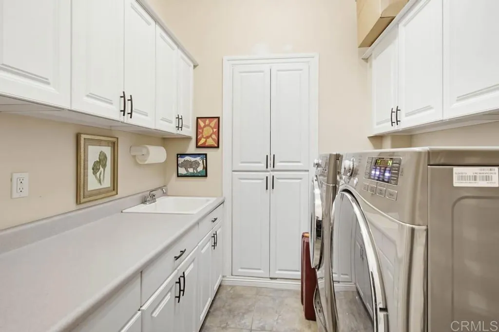 Additional image 40 of 10044 Silver Creek Ln, El Cajon, CA 92021