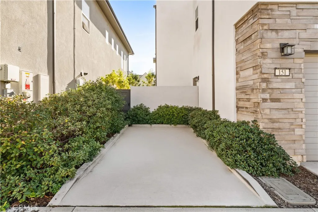 Additional image 117 of 151 Scale, Irvine, CA 92618