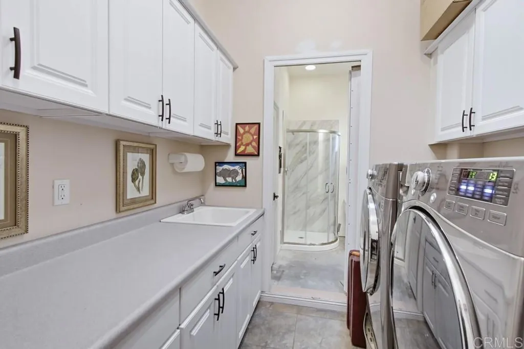 Additional image 41 of 10044 Silver Creek Ln, El Cajon, CA 92021