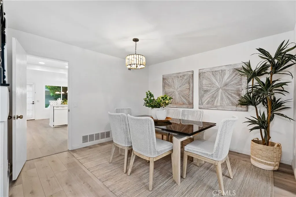 Additional image 6 of 16 E Yale Loop #28, Irvine, CA 92604