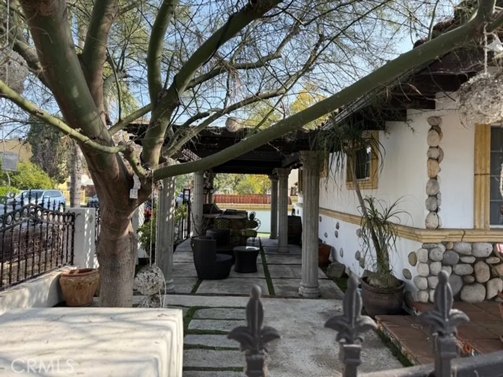 Additional image 6 of 1688 N Avenue 52 Ave, Los Angeles, CA 90042